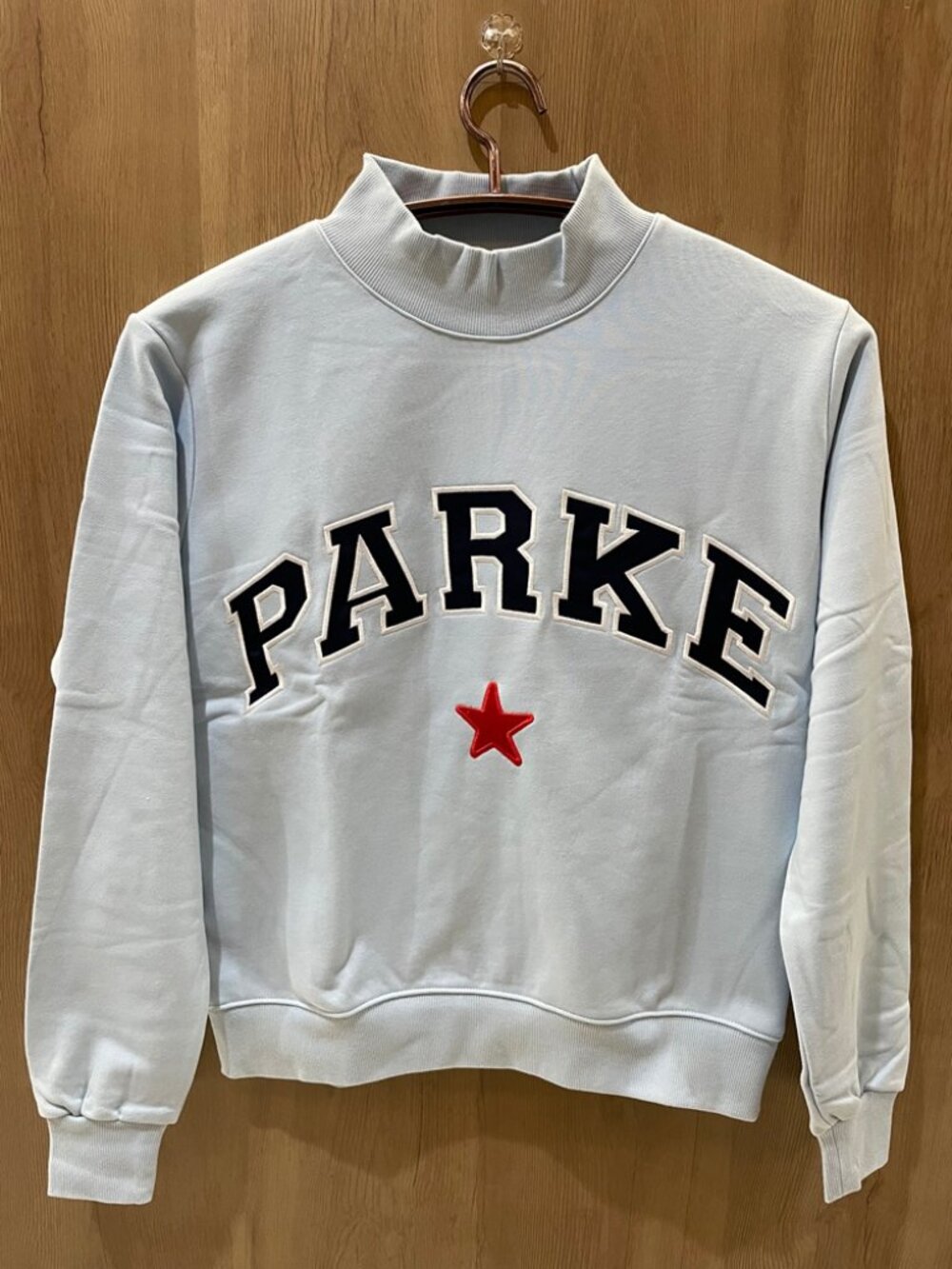 PARKE Blue Star Cropped Sweatshirt S/M